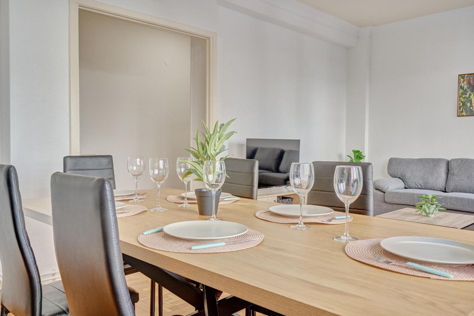 Apartamento Tempranillo Logrono By Clabao Eksteriør billede